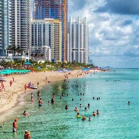 Global Luxury Suites In Sunny Isles Doral Exterior photo