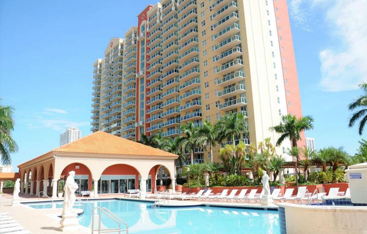Global Luxury Suites In Sunny Isles Doral Exterior photo