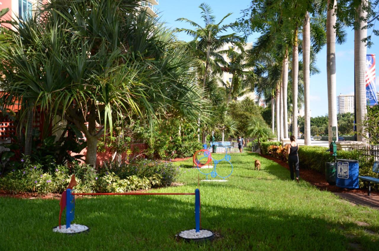 Global Luxury Suites In Sunny Isles Doral Exterior photo